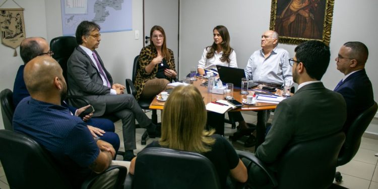 TCE-PB realiza primeira reunião da Comissão de Planejamento e Uniformização dos Quadros de Pessoal do Estado