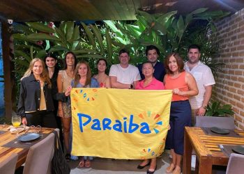 Agentes de Viagens argentinos chegam à Paraíba para conhecer atrativos turísticos do estado