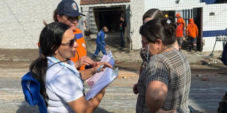 Campina Grande: Governo e Cagepa lançam ação emergencial com assistência às vítimas, limpeza urbana e custeios