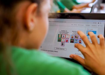 Estudantes da Rede Municipal de Campina Grande conquistam oito medalhas na Olimpíada Nacional de Educação Financeira 2025