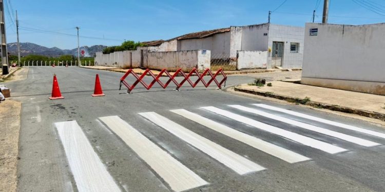 MONTRAN intensifica recuperação de faixas de pedestre e implantação de várias outras novas em Monteiro