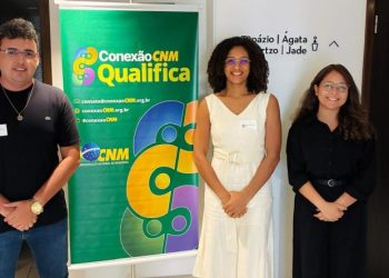 Servidores do Setor de Tributos participam de capacitação sobre reforma tributária em evento nacional