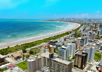 Crescimento econômico da Paraíba impulsiona mercado imobiliário em Cabedelo