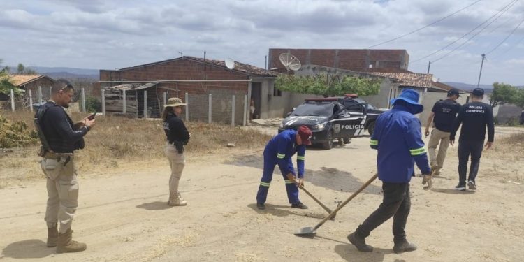 Cagepa realiza operação conjunta com polícias para combater furto de água na adutora Aroeiras–Gado Bravo