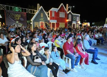 Monteiro Natal de Luz: Chegada do Papai Noel é o ponto alto da programação