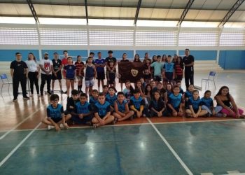 Jogos Escolares Monteirenses 2025: Começam as Partidas Esportivas com Badminton