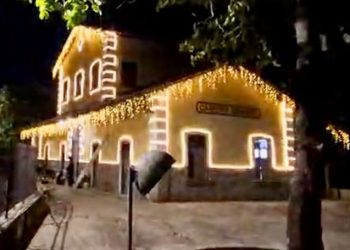 Natal Iluminado: parceria da Prefeitura de Campina Grande com o Sicoob ilumina pontos famosos da cidade