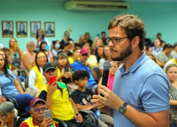 “Não vai se tirar um real de nenhum agente”: Bruno vai à Câmara e desmonta fake news em diálogo direto com categoria
