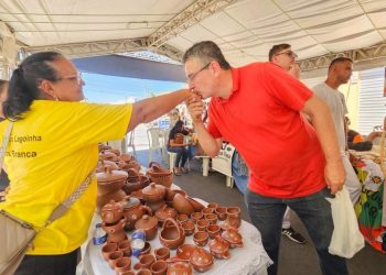 “Serra Branca é parte do que somos”, afirma Dr. Romualdo ao garantir três ambulâncias para os distritos do município.