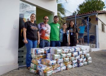 Natal Iluminado: Prefeitura de Campina Grande distribui cestas básicas custeadas com parte do valor arrecado em estacionamento do evento