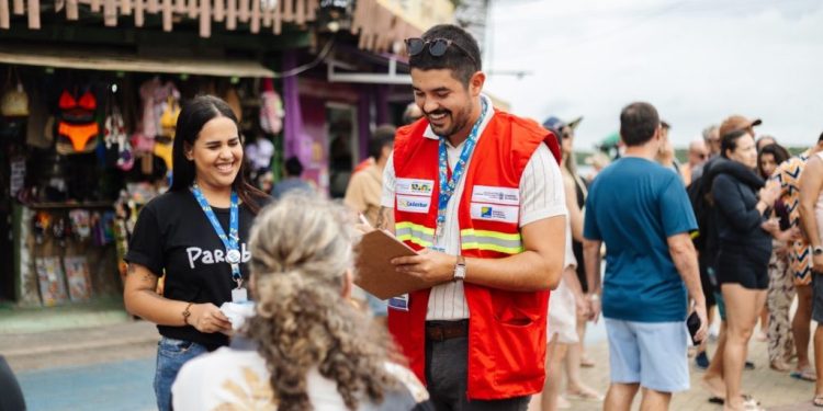 Governo da Paraíba inicia pesquisa de satisfação com turistas