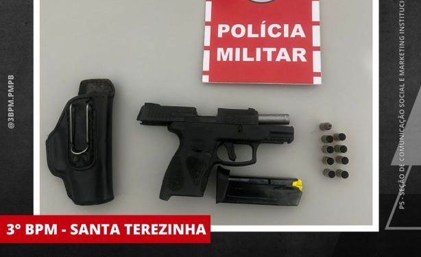 POLÍCIA MILITAR APREENDE ARMA DE FOGO APÓS DENÚNCIA DE DISPAROS NA ZONA RURAL DE SANTA TEREZINHA.