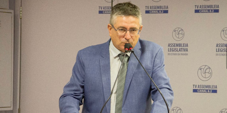 Recapeamento da BR-412 é garantido e licitação já foi publicada, anuncia Dr. Romualdo Recapeamento da BR-412 é garantido e licitação já foi publicada, anuncia Dr. Romualdo
