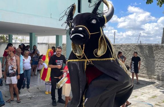 Folia da Inclusão: Prefeitura realiza evento recordando o Carnaval, para incluídas do programa Colo pra Mãe