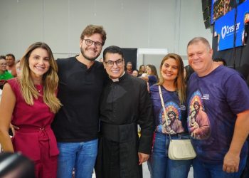 No terceiro dia do Carnaval da Paz, Bruno acompanha o Crescer e celebra reconhecimento nacional de Campina Grande