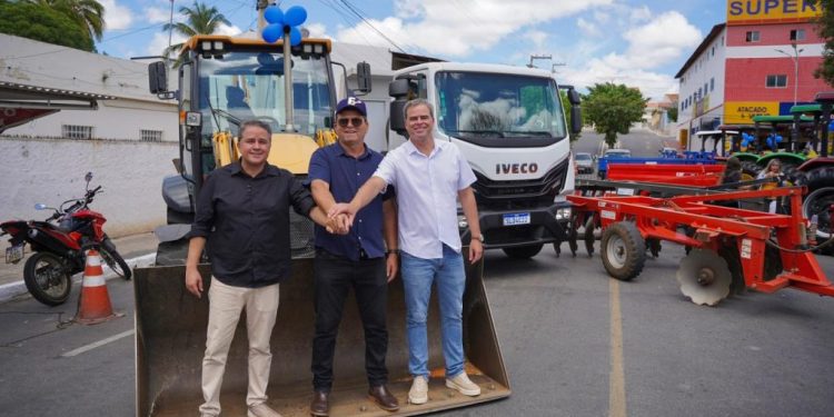 Sumé recebe de uma só vez 21 equipamentos que vão impulsionar a agricultura no município