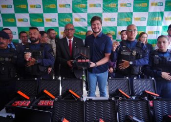 Bruno entrega motos e equipamentos e reforça investimentos na Guarda Civil Municipal de Campina Grande