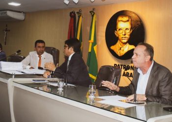 Câmara aprova regulamentação para agentes da STTP e reajuste da bolsa do programa Amigos da Educação