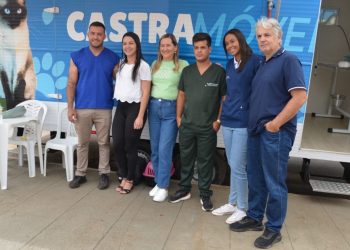 Feira de Adoção de animais é realizada com sucesso pela Secretaria de Saúde de Monteiro e cães recebem novo lar