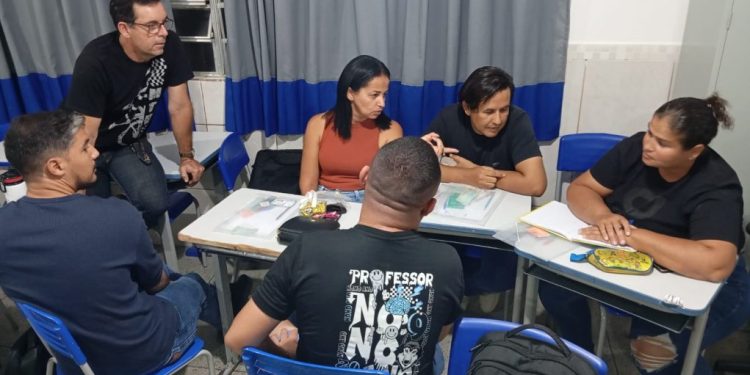 Priorizando a prática pedagógica, Seduc de Monteiro realiza Formação em Serviço para professores de matemática
