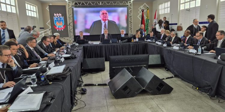 Fundac, TJPB e TRE firmam acordo que garante alistamento eleitoral de socioeducandos