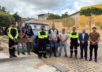Operação conjunta da Montran e Vigilância em Saúde visa coibir veículos abandonados em Monteiro