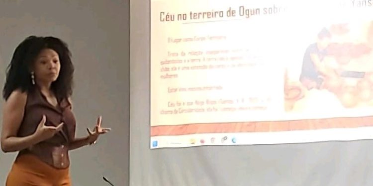 Servidora do MPF se torna a primeira quilombola na Paraíba a obter título de doutora