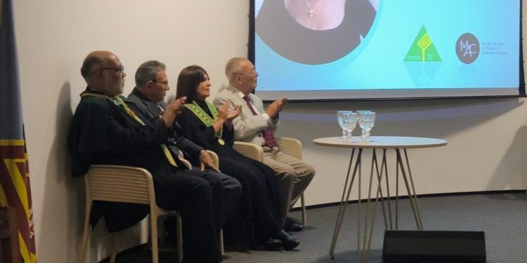 Unicom Brasil parabeniza nova imortal da Academia de Letras de Campina Grande