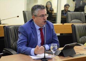 Dr. Romualdo propõe redução de impostos para o setor de costura do Cariri
