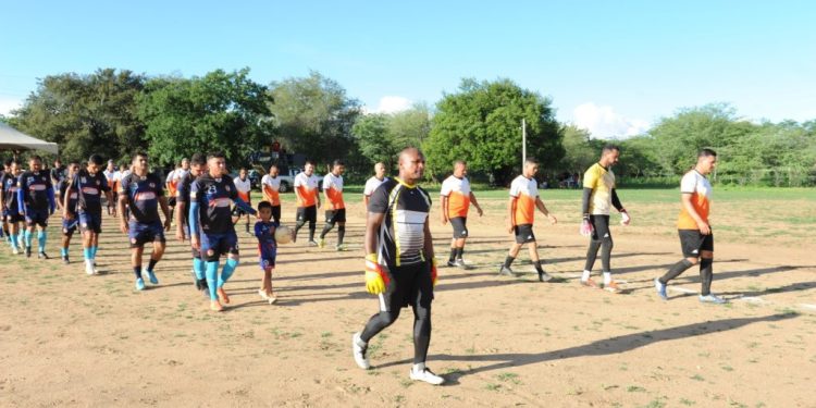 Prefeitura de Monteiro apoia Copa de Veteranos da Malhada da Pedra e secretário Sandro Lira participa de premiação