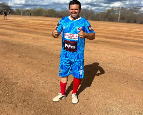 Cordeirinho mobiliza apoios e cria escolinha de futebol em Sumé