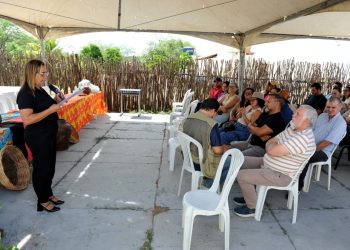 Monteiro sedia grande evento de agricultura familiar com presença de lideranças estaduais