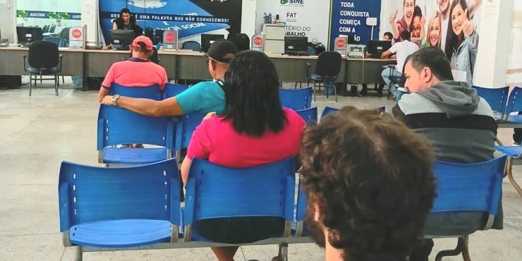 Campina Grande oferece 1.613 vagas de emprego, nesta semana, conforme sistema de cadastro do Sine Municipal