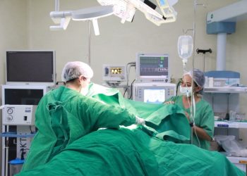 Paraíba amplia assistência oncológica com cirurgia de reconstrução mamária na rede pública