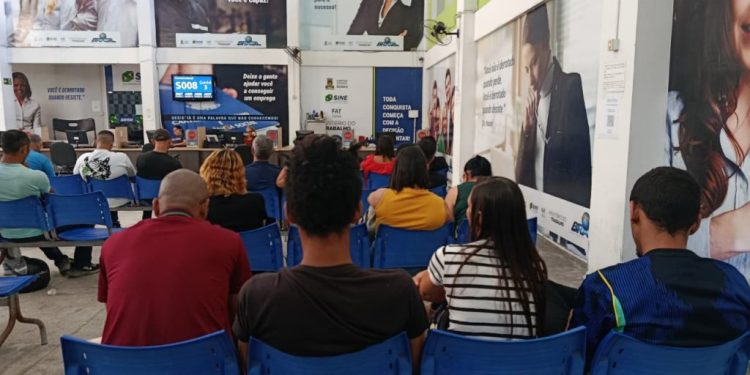 Campina Grande oferece 871 vagas de emprego, na última semana de Maio, conforme sistema de cadastro do Sine Municipal