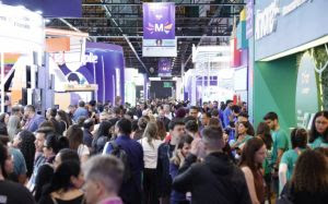 Empresa paraibana apresenta soluções de IA para escolas na Bett Brasil em SP