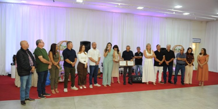 Secretaria de Saúde de Monteiro encerra 14ª Semana da Enfermagem com jantar especial para os profissionais da saúde Secretaria de Saúde de Monteiro encerra 14ª Semana da Enfermagem com jantar especial para os profissionais da saúde