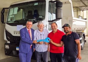 Luiz Couto entrega equipamentos fruto de audiência pública histórica articulada por Dr. Romualdo