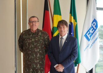 Presidente da FIEPB recebe Comandante Militar do Nordeste e projeta parcerias entre o Exército e a indústria paraibana