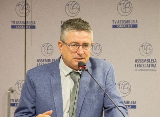 Dr. Romualdo antecipa voto contrário à Medalha Epitácio Pessoa para Flávio Bolsonaro