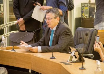 Prata: Dr. Romualdo destina R$ 160 mil para energia solar na Associação dos Criadores de Caprinos