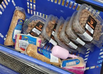 MP-Procon autua supermercados em Sumé e apreende produtos impróprios ao consumo
