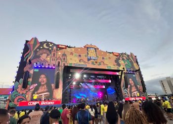 Sem intervalo: festa continua com shows em horário especial no Parque do Povo
