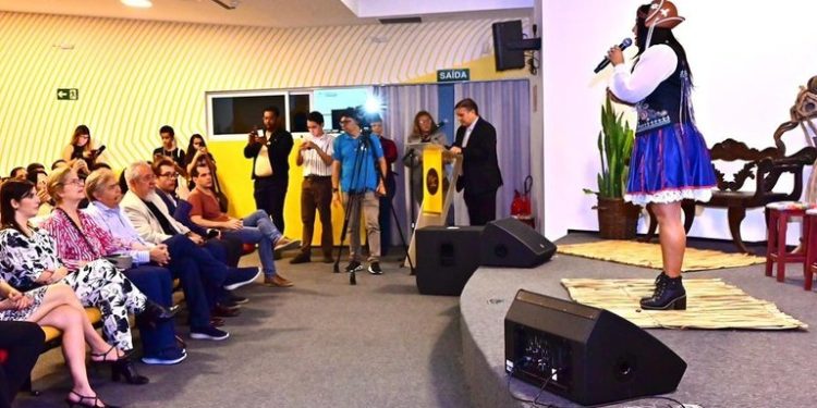 Com apoio do Governo do Estado, exposição imersiva sobre cordel é aberta no Museu de Arte e Ciência de Campina Grande