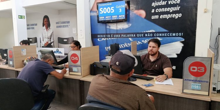 Campina Grande oferece 1.562 vagas de emprego, conforme sistema de cadastro do Sine Municipal