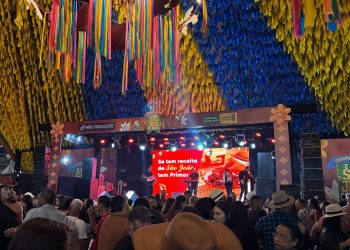 São Pedro, jogo do Brasil e muito forró: confira a programação cultural desta segunda-feira