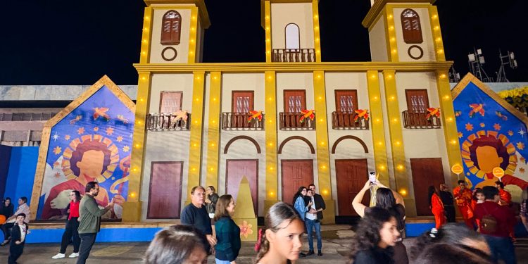 O Maior São João do Mundo: forró e cultura presentes no Parque do Povo e Parque Evaldo Cruz neste sábado