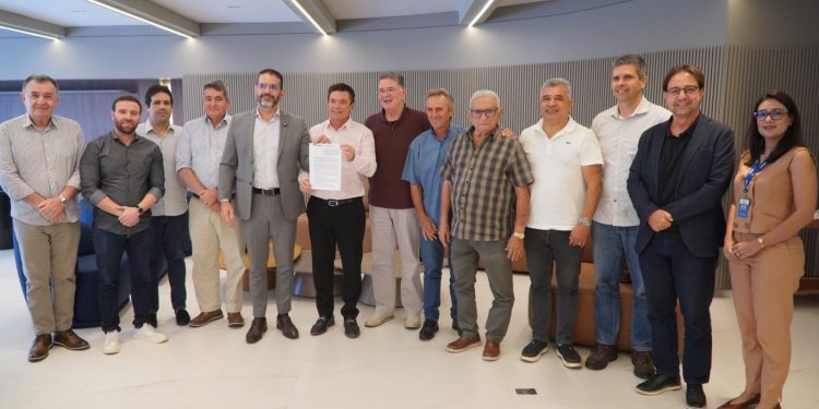Inédito: FIEPB e Cinep assinam termo de parceria pioneira para fortalecer o desenvolvimento industrial do estado Inédito: FIEPB e Cinep assinam termo de parceria pioneira para fortalecer o desenvolvimento industrial do estado