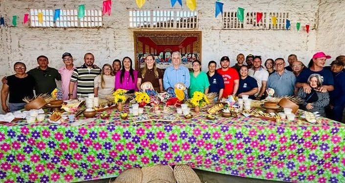 Limpeza pública de Monteiro recebe reconhecimento pelo trabalho realizado nos festejos juninos