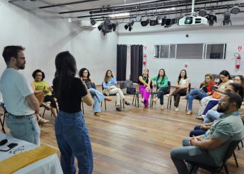 Prefeitura de Campina Grande recebe representantes do Governo Federal e da USP para tratar sobre Pesquisa e Reordenamento do ‘Criança Feliz